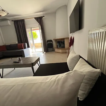 Διαμέρισμα D House *